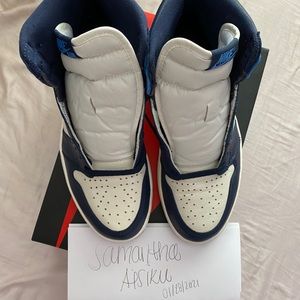 Air Jordan 1 Obsidian